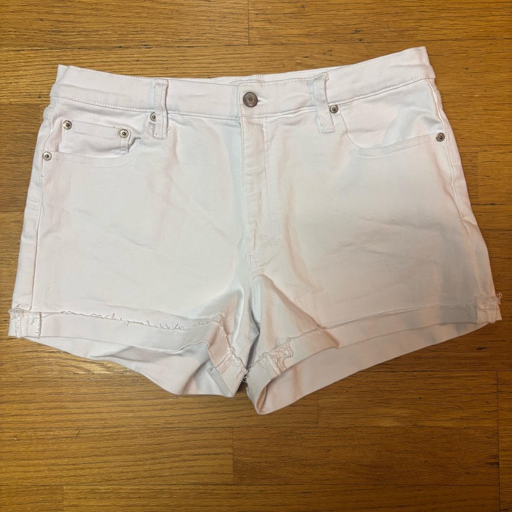 Pistola White Preppy Coastal Vacation Resortwear Denim Cuffed Jean Shorts 32